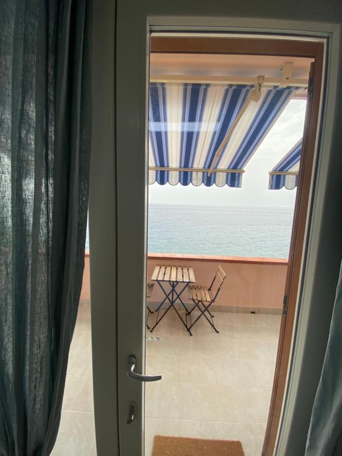 Loft Costa Viola Scilla Villa Eksteriør billede